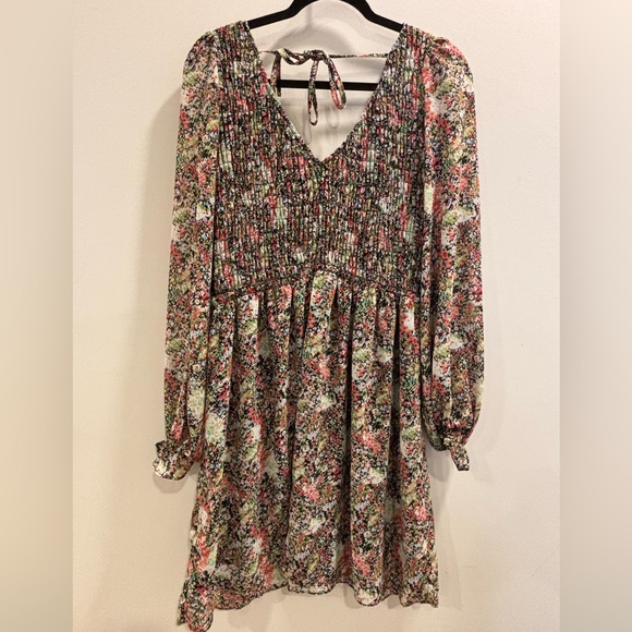 Arula Floral Long Sleeve Dress Open Back Size XL - Picture 2 of 4